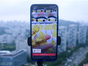 衣哥再登榜首，抖音出了个“辛巴”？