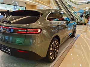 抖音汽车报告出炉：汽车销售额暴涨1802%，这些类目大有可为！