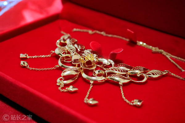 黄金 首饰 项链